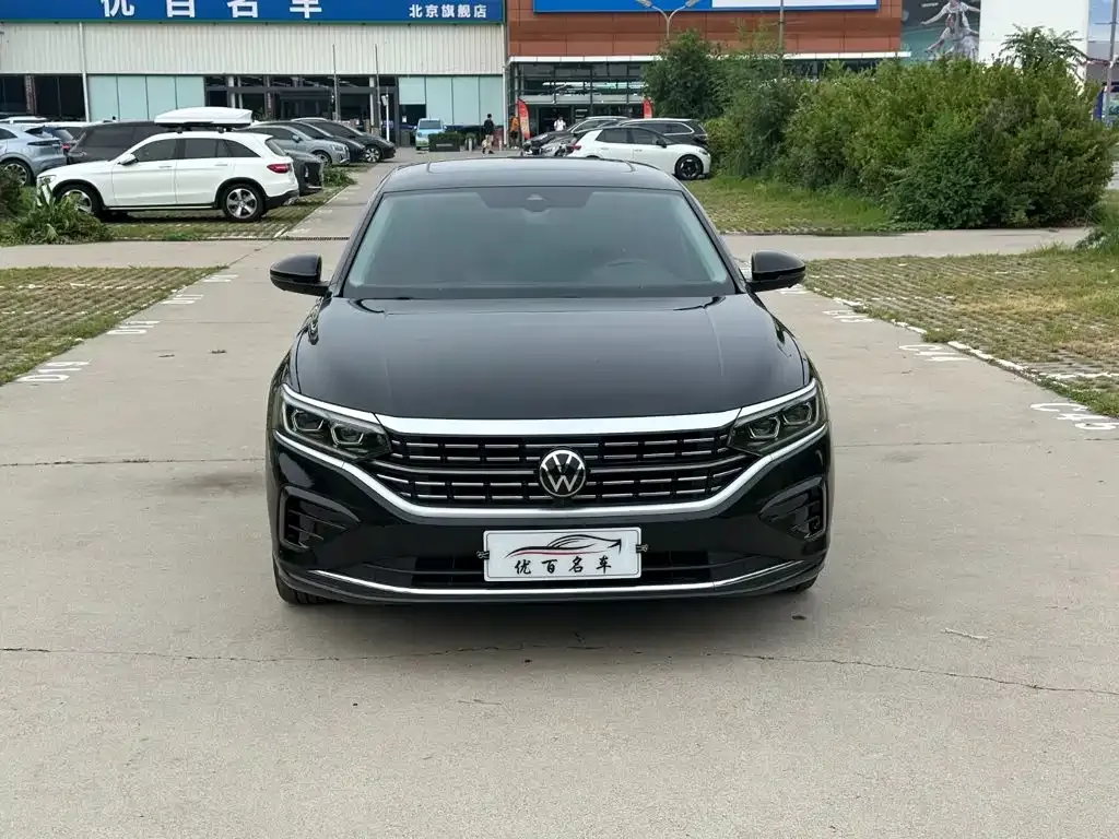 Volkswagen Passat — фото 3