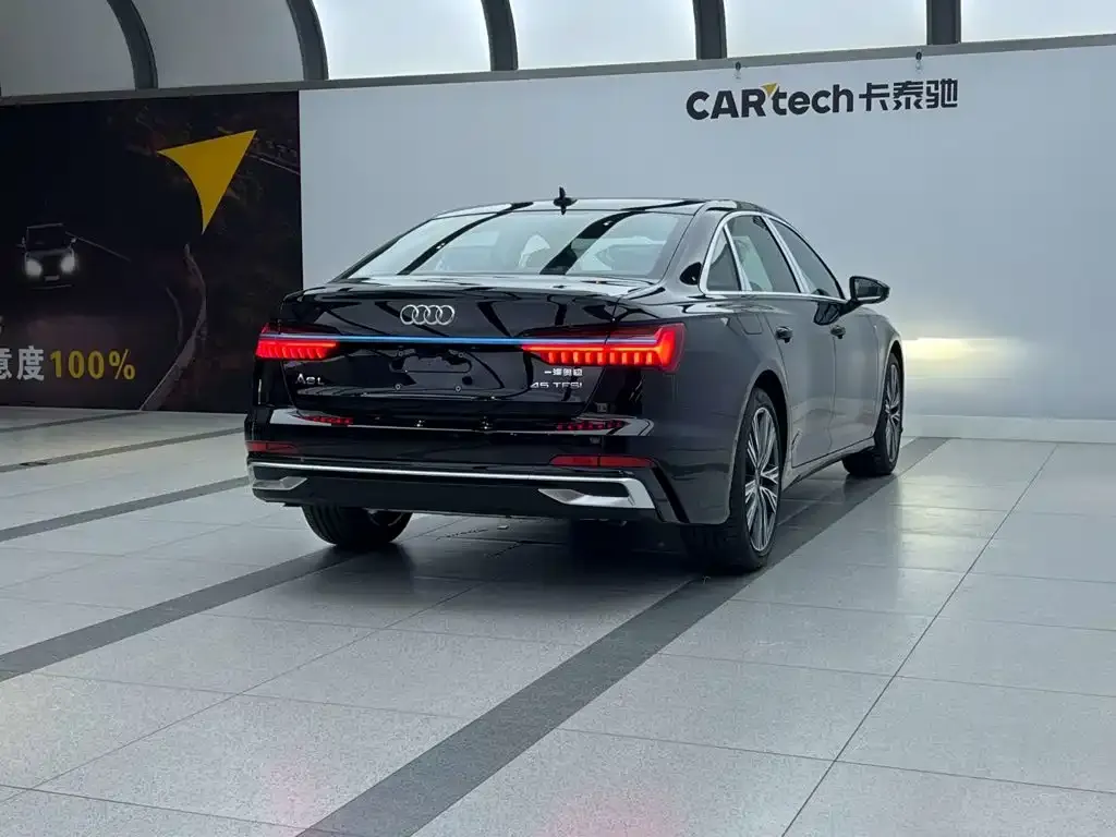 Audi A6L — фото 5