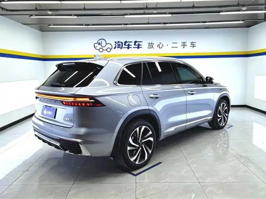 Geely Xingyue L — фото 9