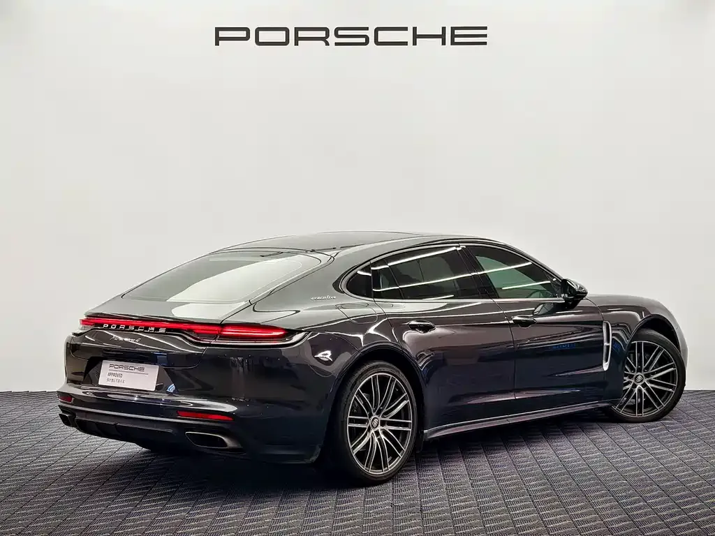 Porsche Panamera — фото 10