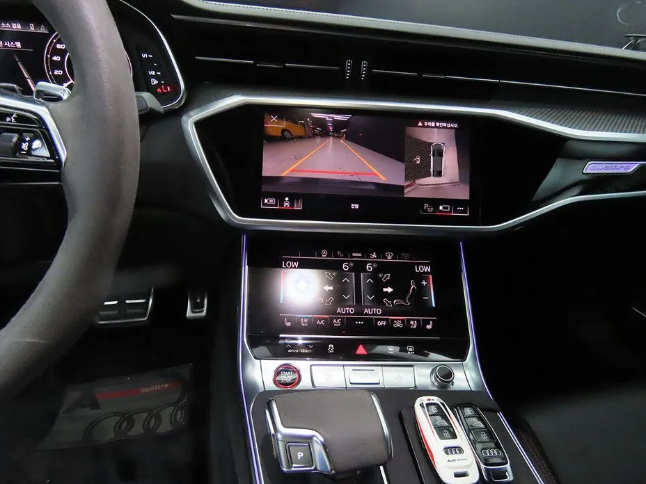 Audi RS7 2021 из KR, фото 2