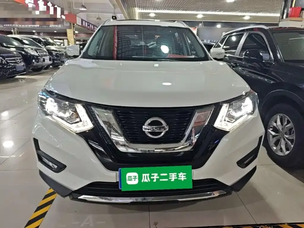 Nissan X-Trail — фото 2