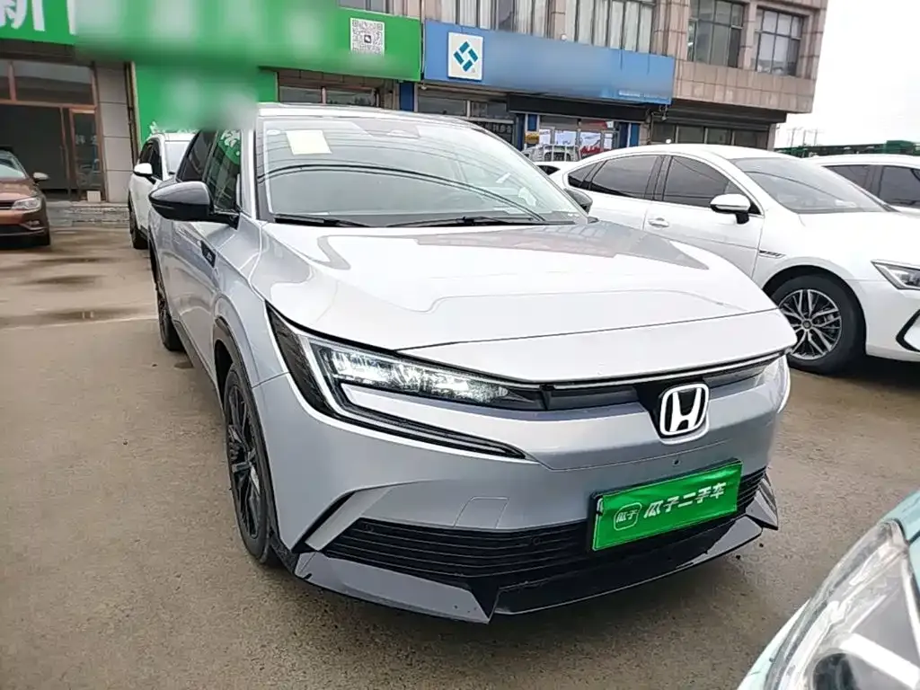 Honda e:NP2 — фото 4