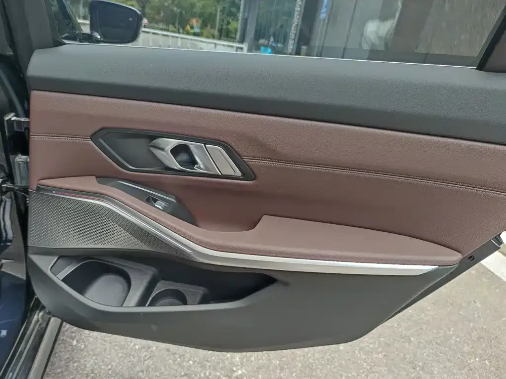 BMW 3 Series — фото 10