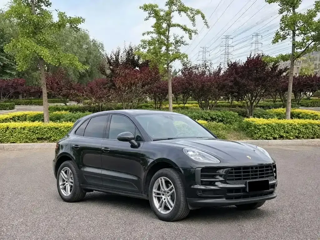 Porsche Cayenne — фото 4