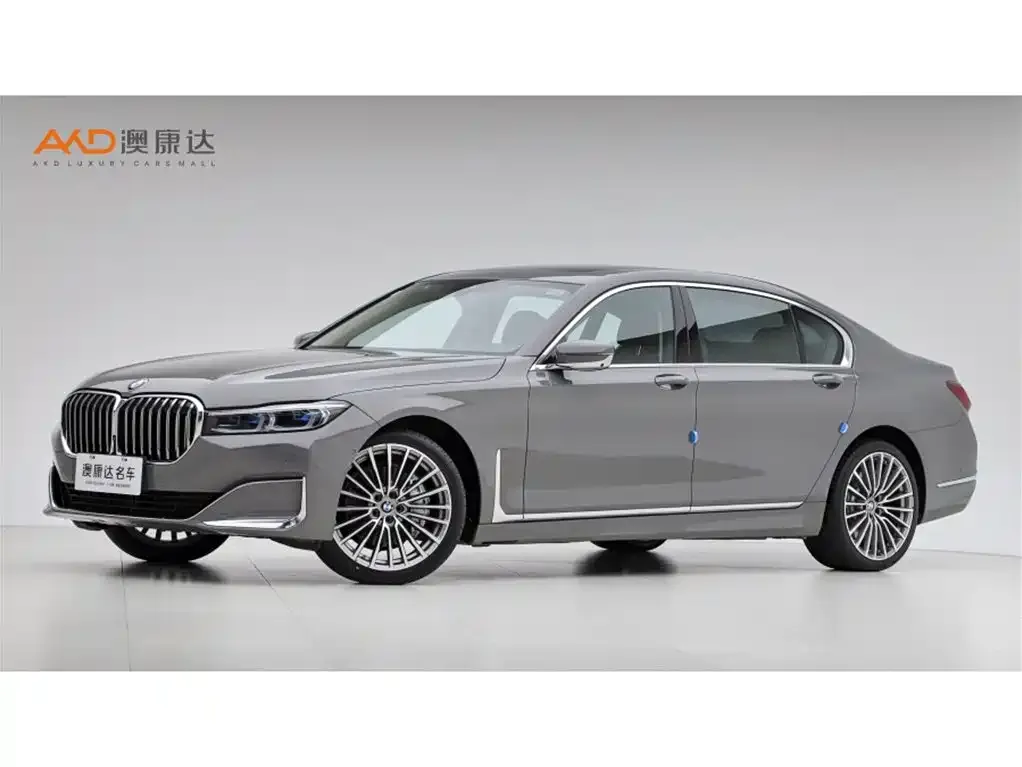 BMW 7 Series — фото 1