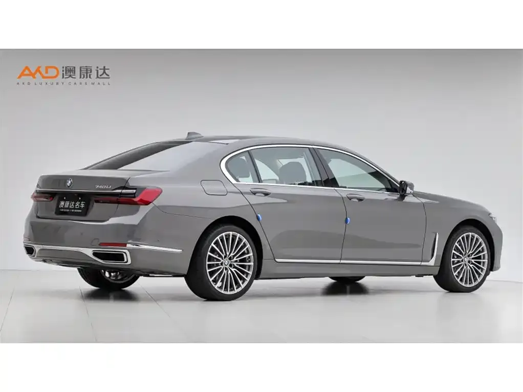 BMW 7 Series — фото 5
