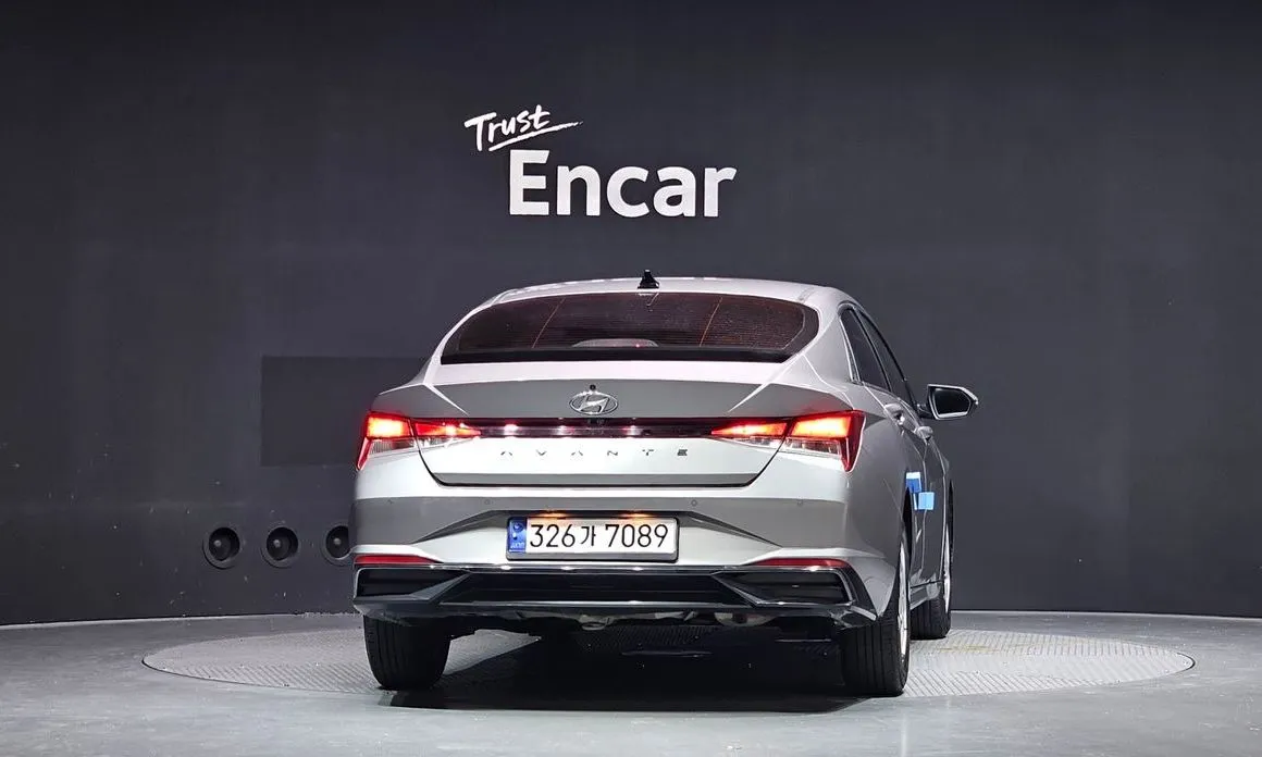Hyundai AVANTE — фото 4