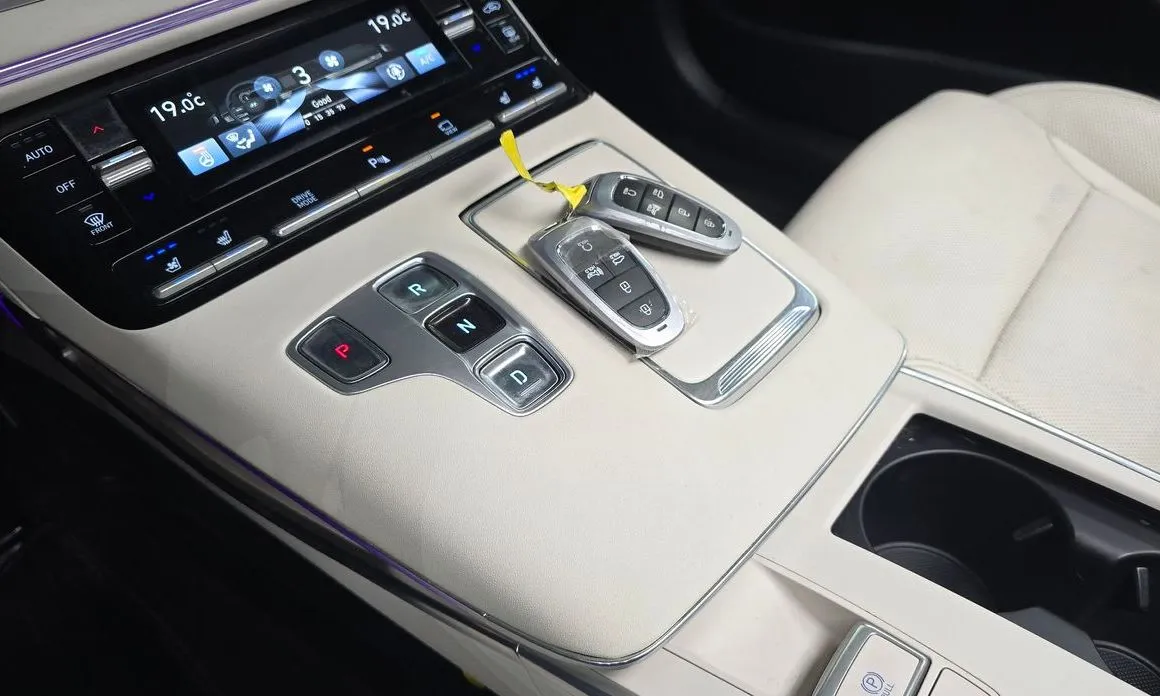 Hyundai Grandeur — фото 10