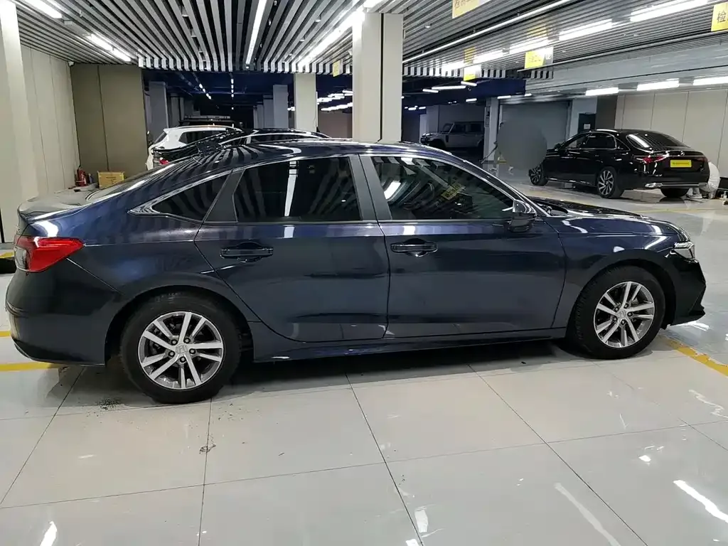 Honda Civic — фото 5