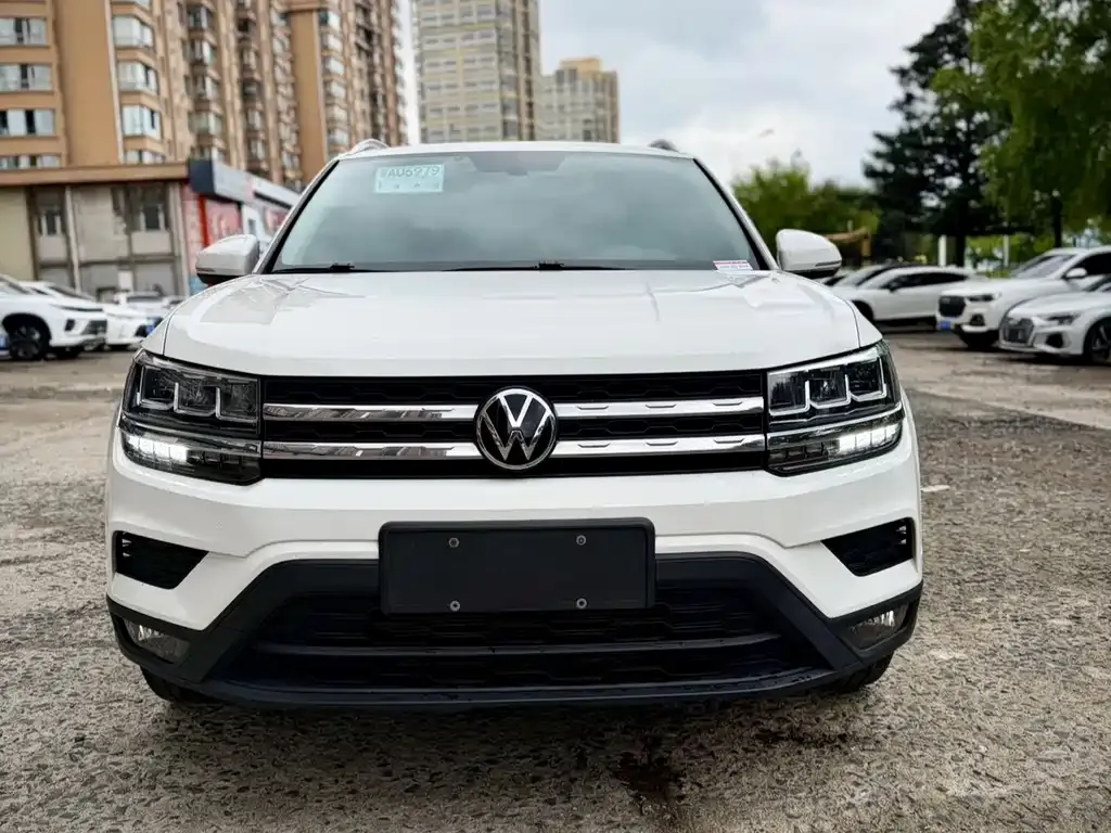 Volkswagen Tharu 2021 из CN, фото 8