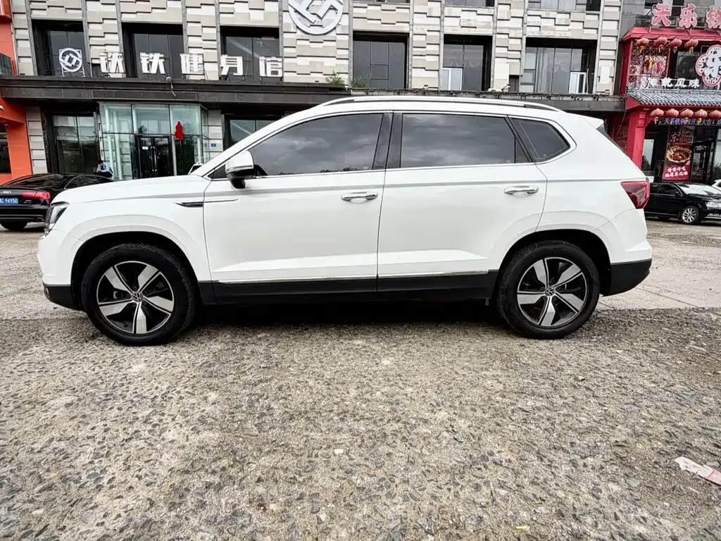 Volkswagen Tharu 2021 из CN, фото 3