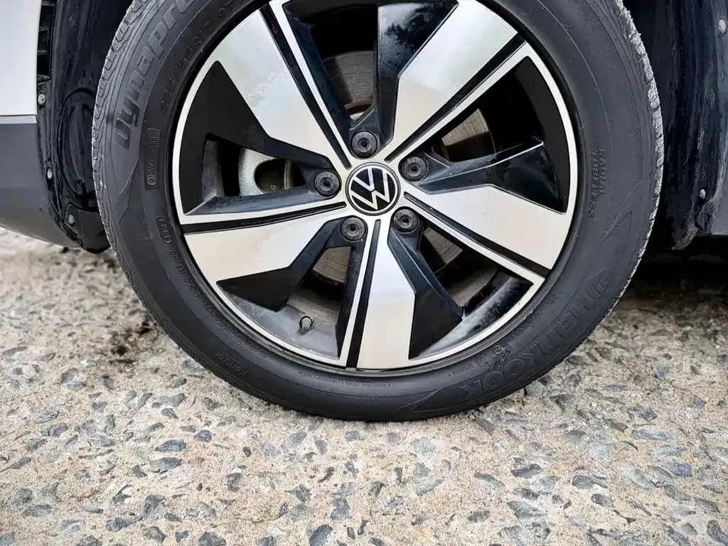 Volkswagen Tharu 2021 из CN, фото 5