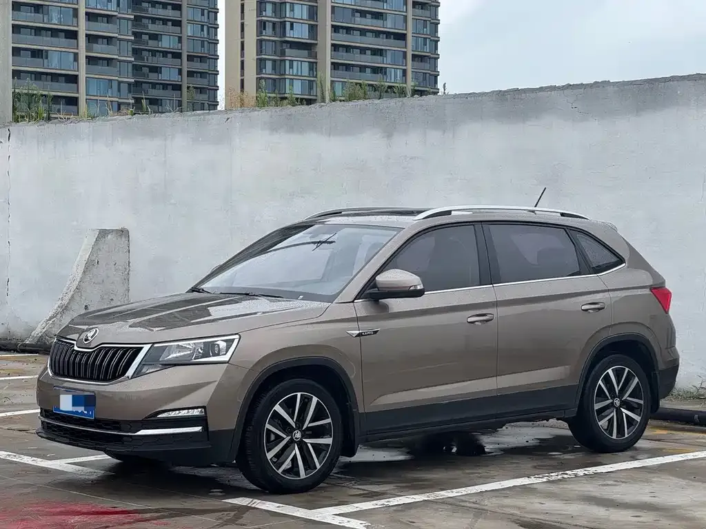 Skoda Kamiq — фото 1