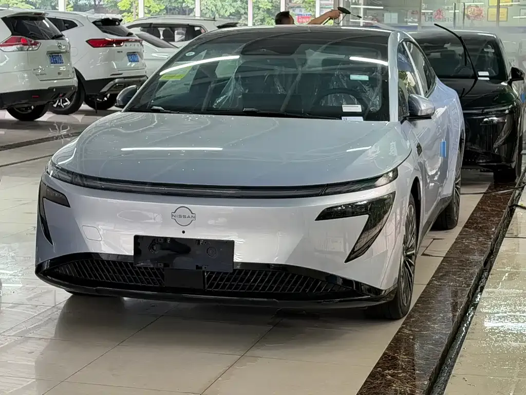 Nissan N7