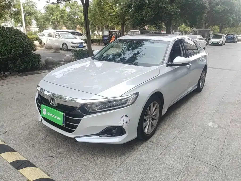 Honda Accord — фото 5