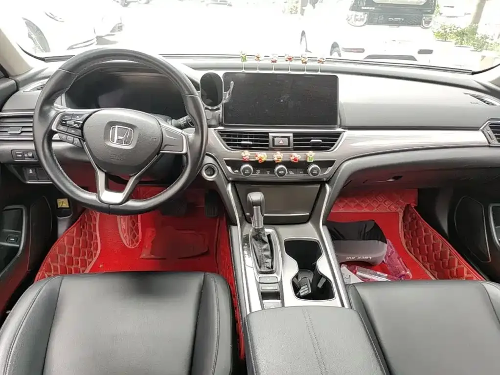 Honda Accord — фото 4