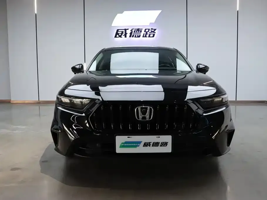 Honda Inspire 2024 из CN, фото 2
