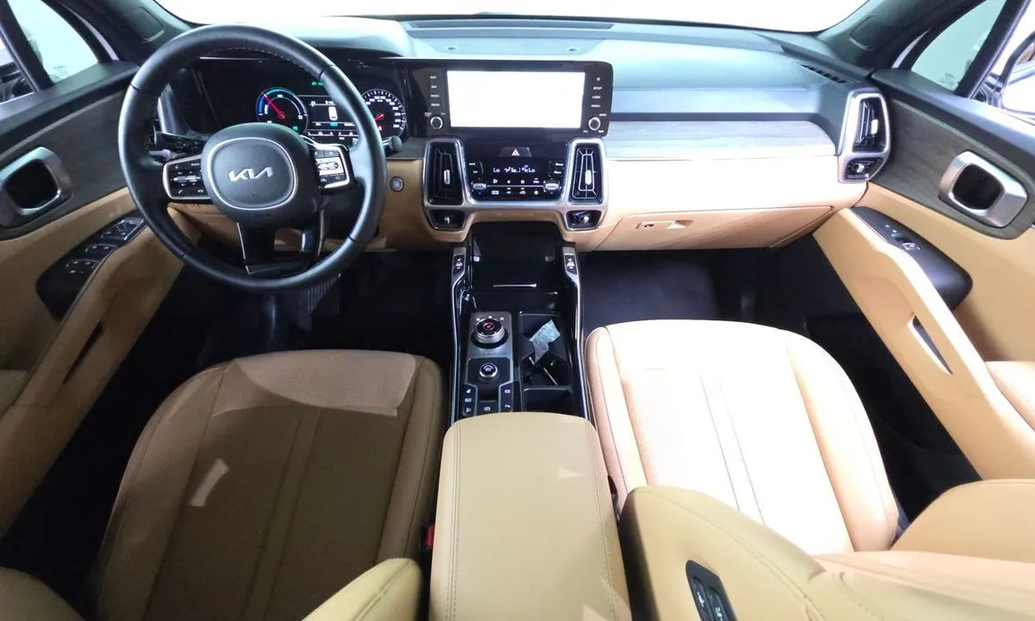 Kia Sorento — фото 4