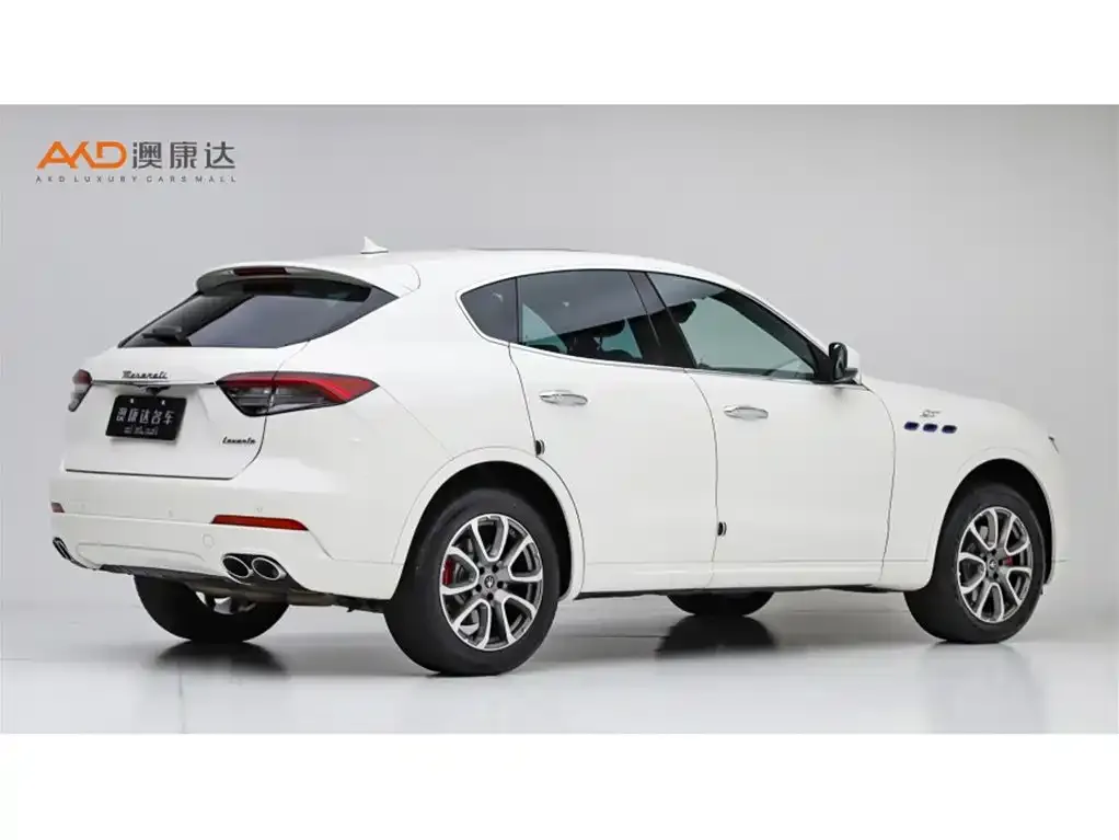 Maserati Levante — фото 3