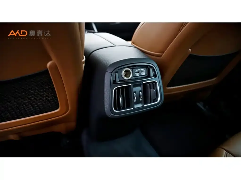Maserati Levante — фото 10