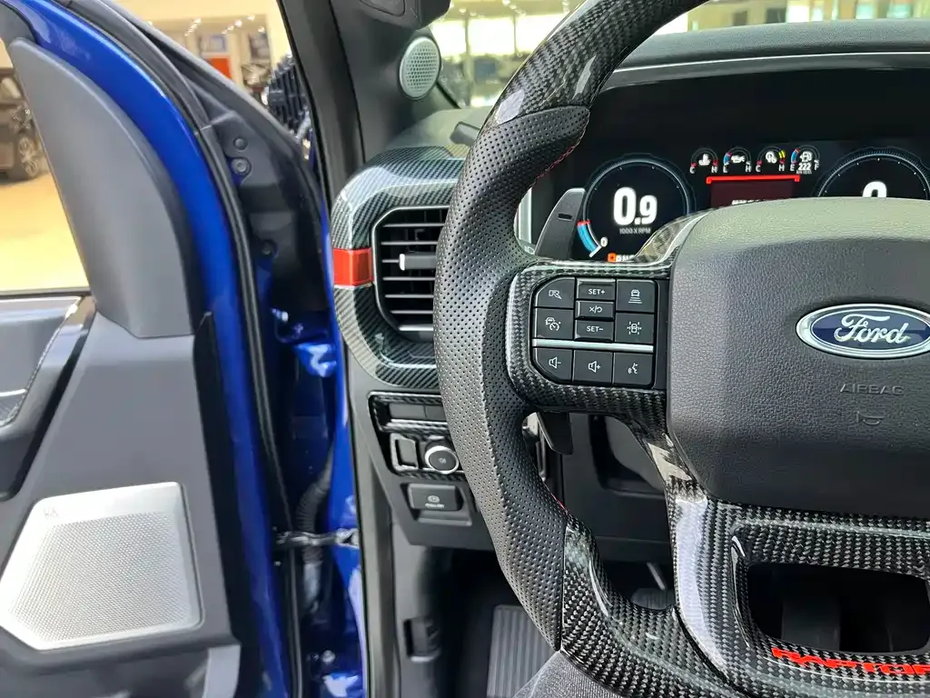 Ford F-150 Raptor — фото 6