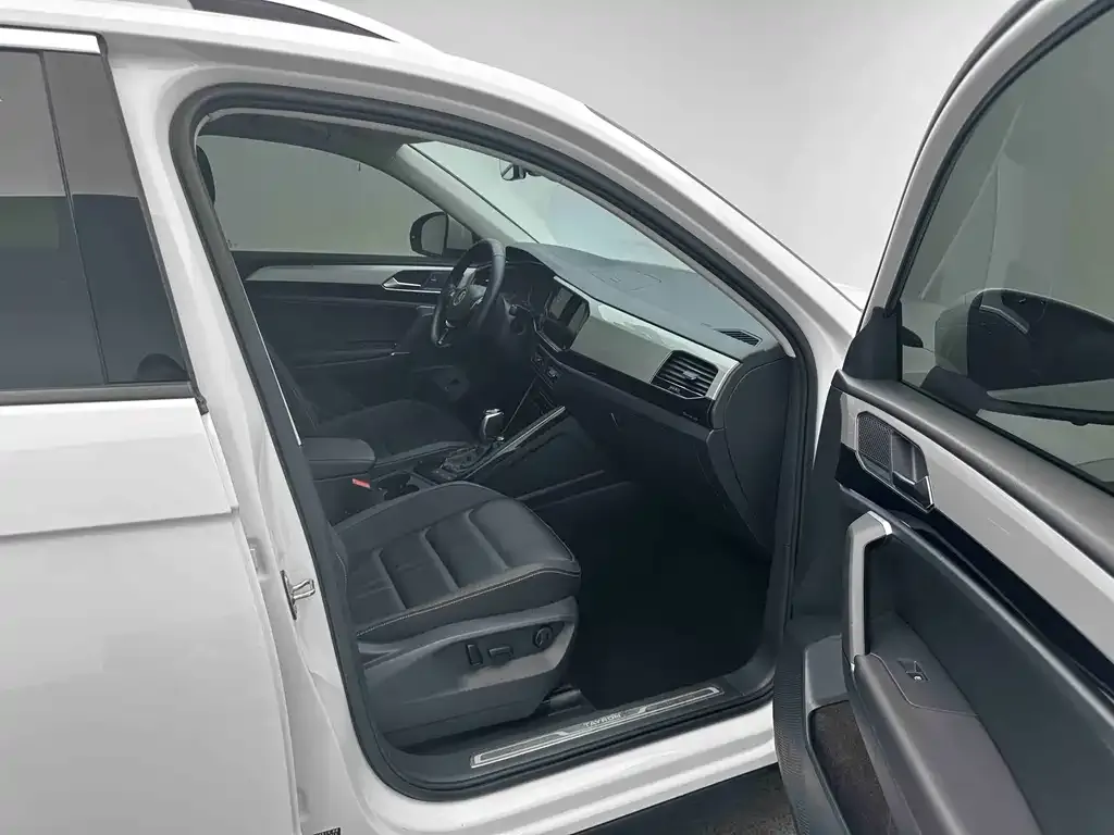Volkswagen Tayron 2022 из CN, фото 2