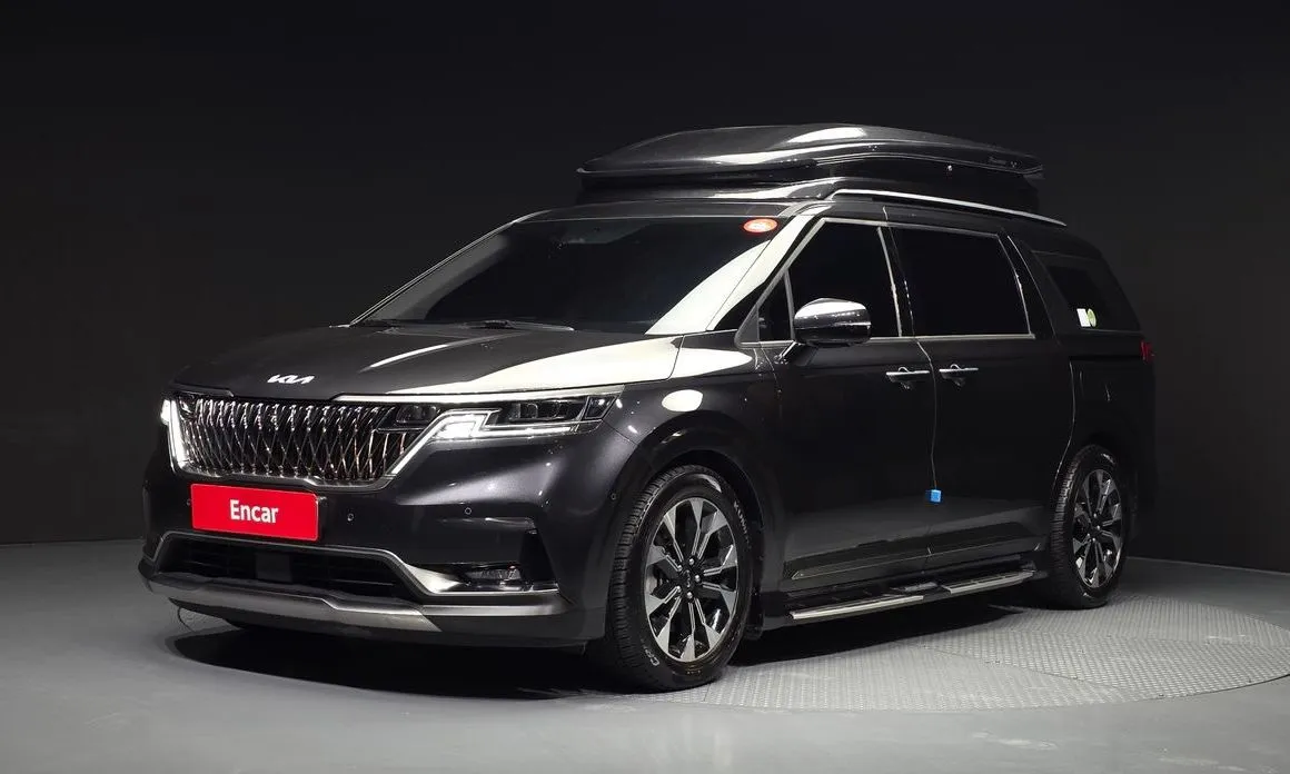 Kia Carnival — фото 1