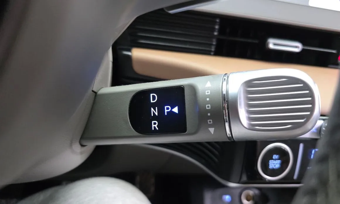 Hyundai Ioniq5 — фото 7