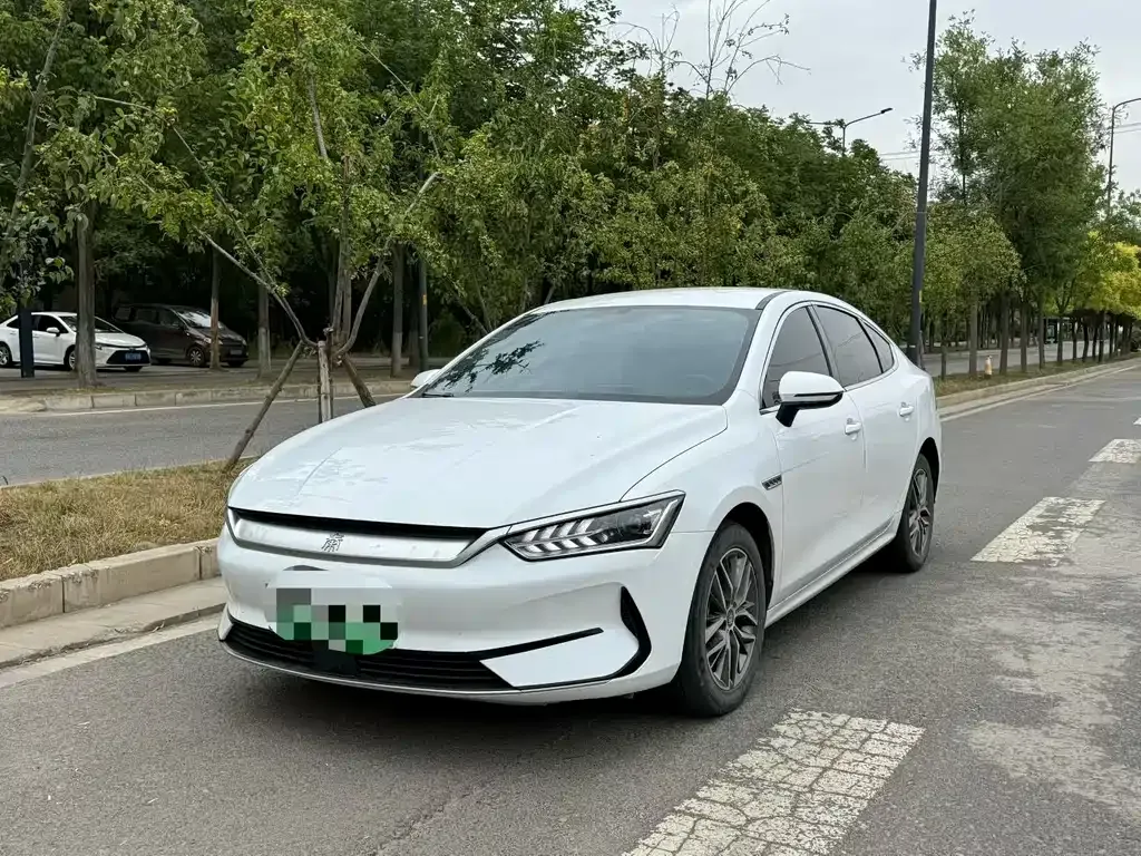 BYD Qin PLUS — фото 1