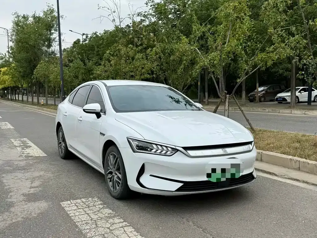 BYD Qin PLUS — фото 9