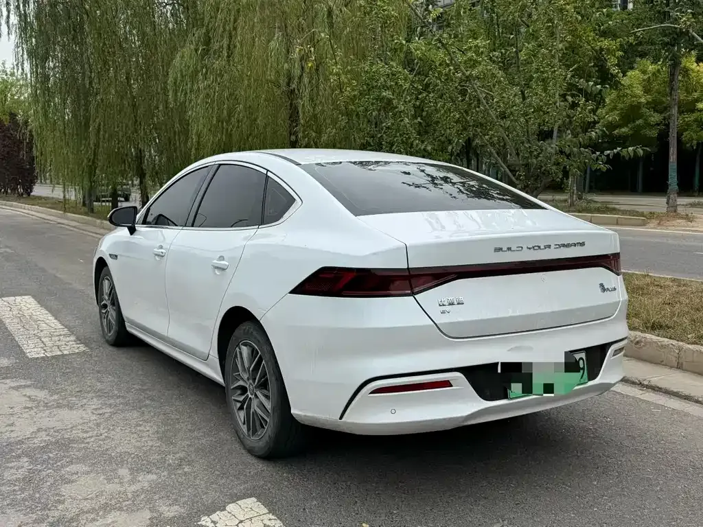 BYD Qin PLUS — фото 8