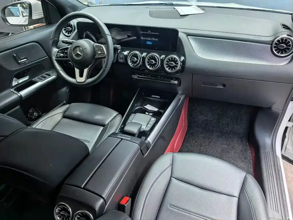 Mercedes-Benz GLA — фото 5