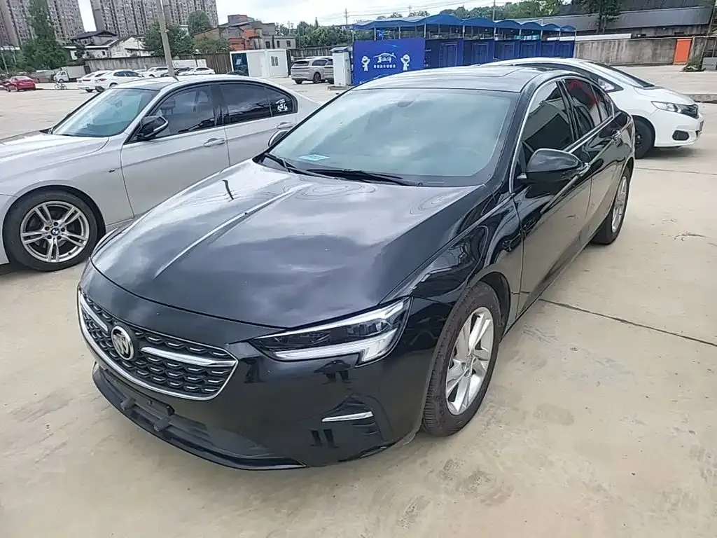 Buick Regal — фото 10
