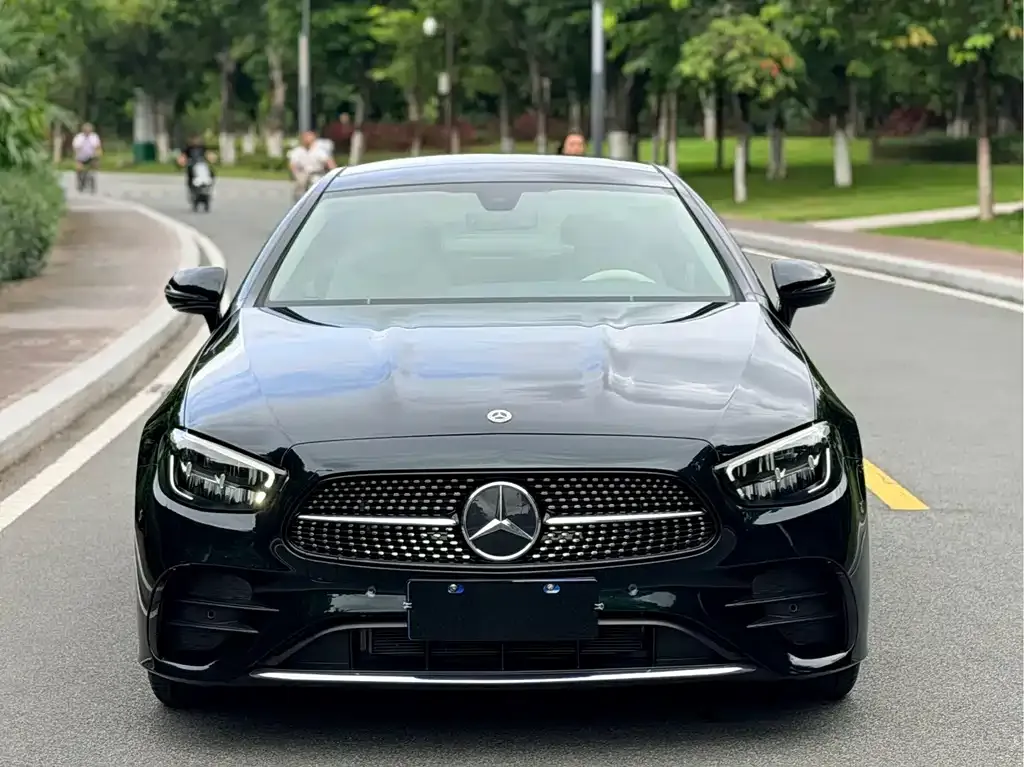 Mercedes-Benz E-Class (Import) — фото 2