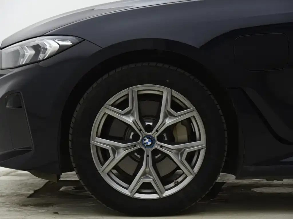BMW i3 — фото 4