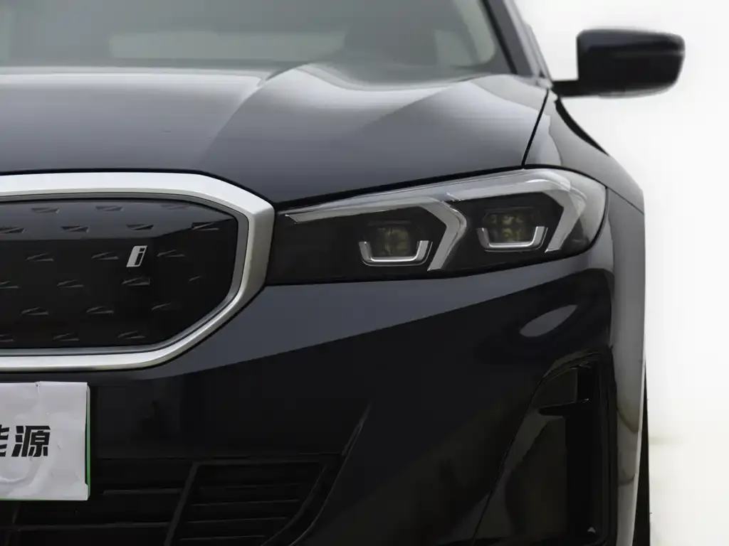BMW i3 — фото 7