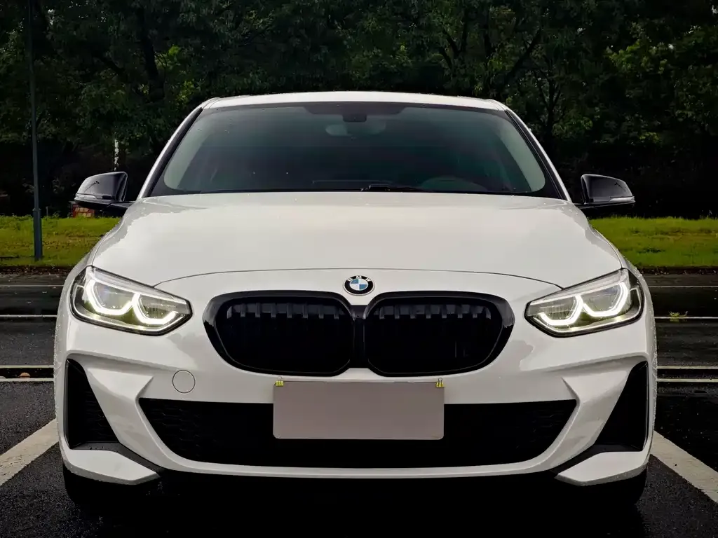 BMW 1 Series 2022 из CN, фото 9