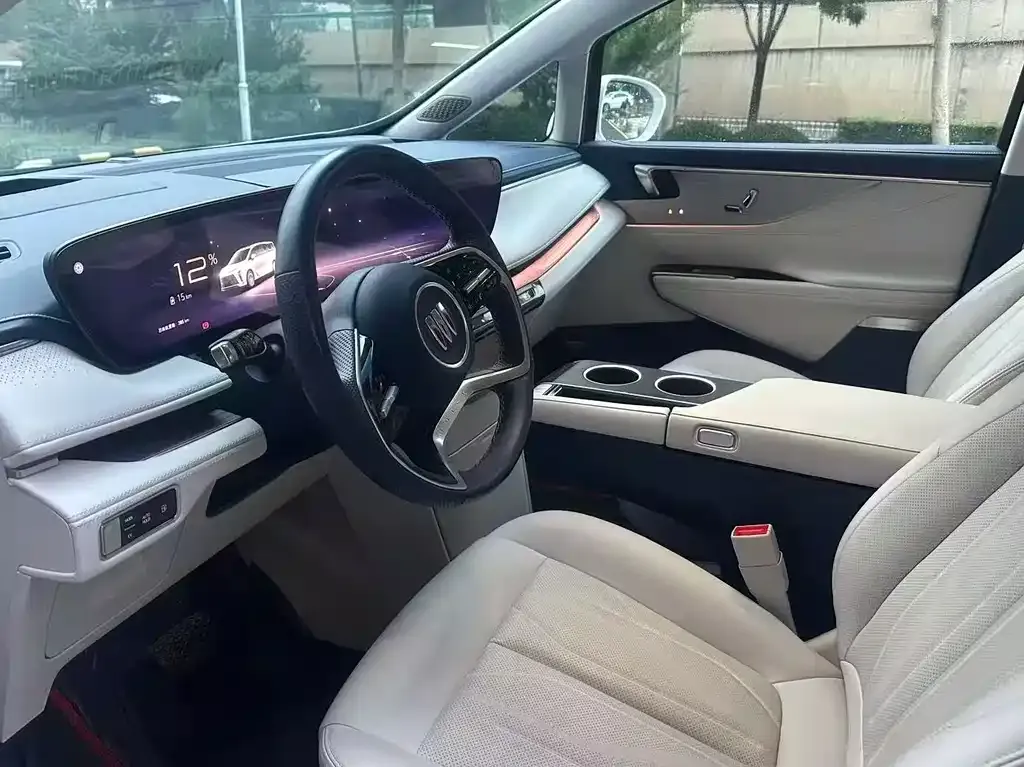 Buick GL8 Hybrid — фото 8