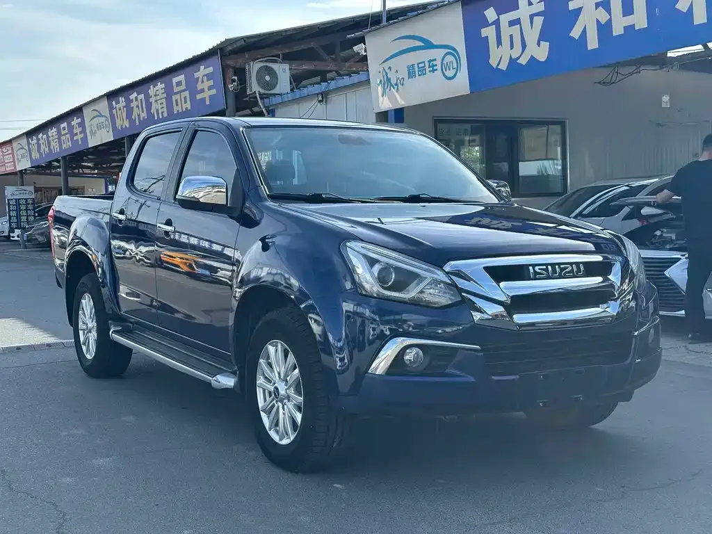 Isuzu D-MAX — фото 2