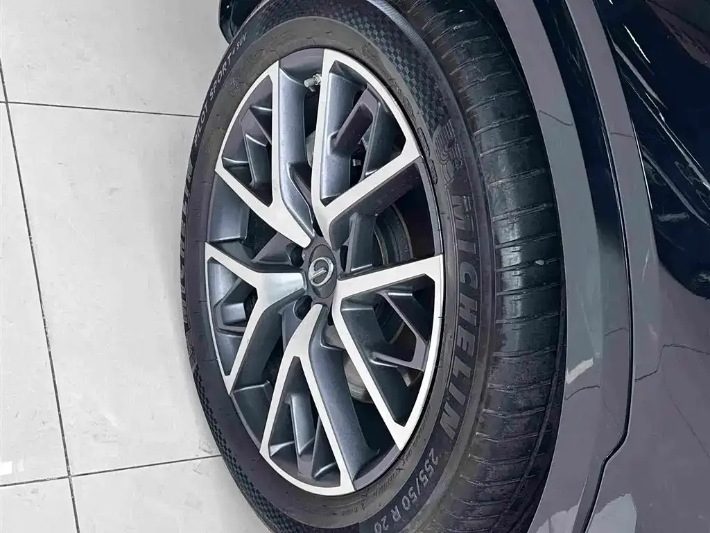 GAC Motor Trumpchi GS8 — фото 3