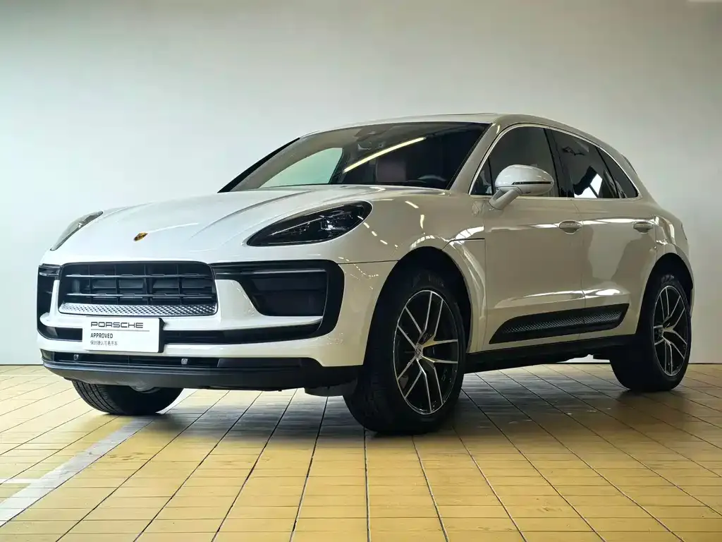 Porsche Macan — фото 1