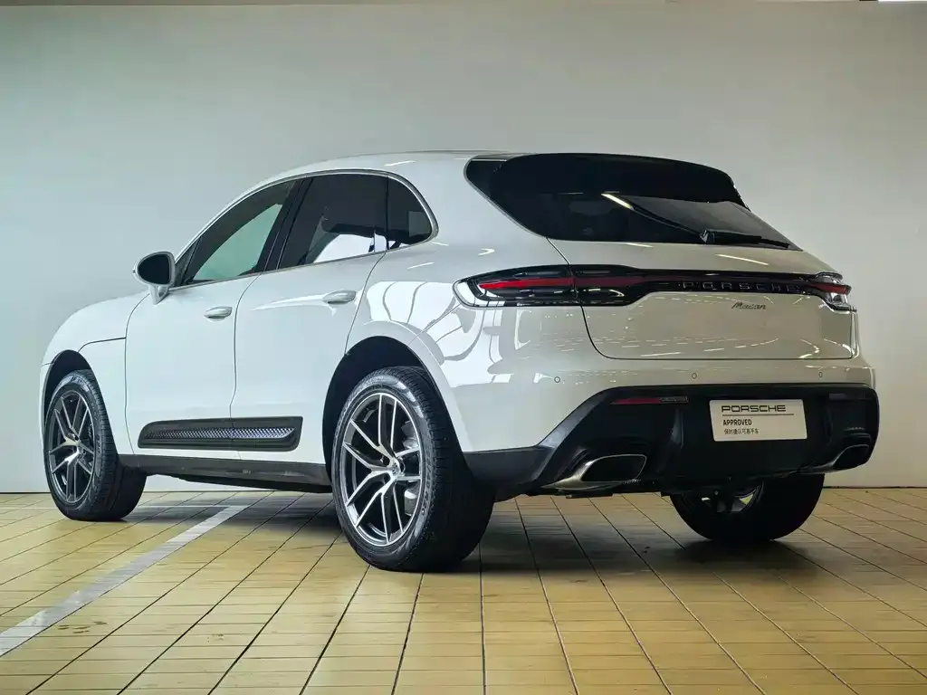 Porsche Macan — фото 6