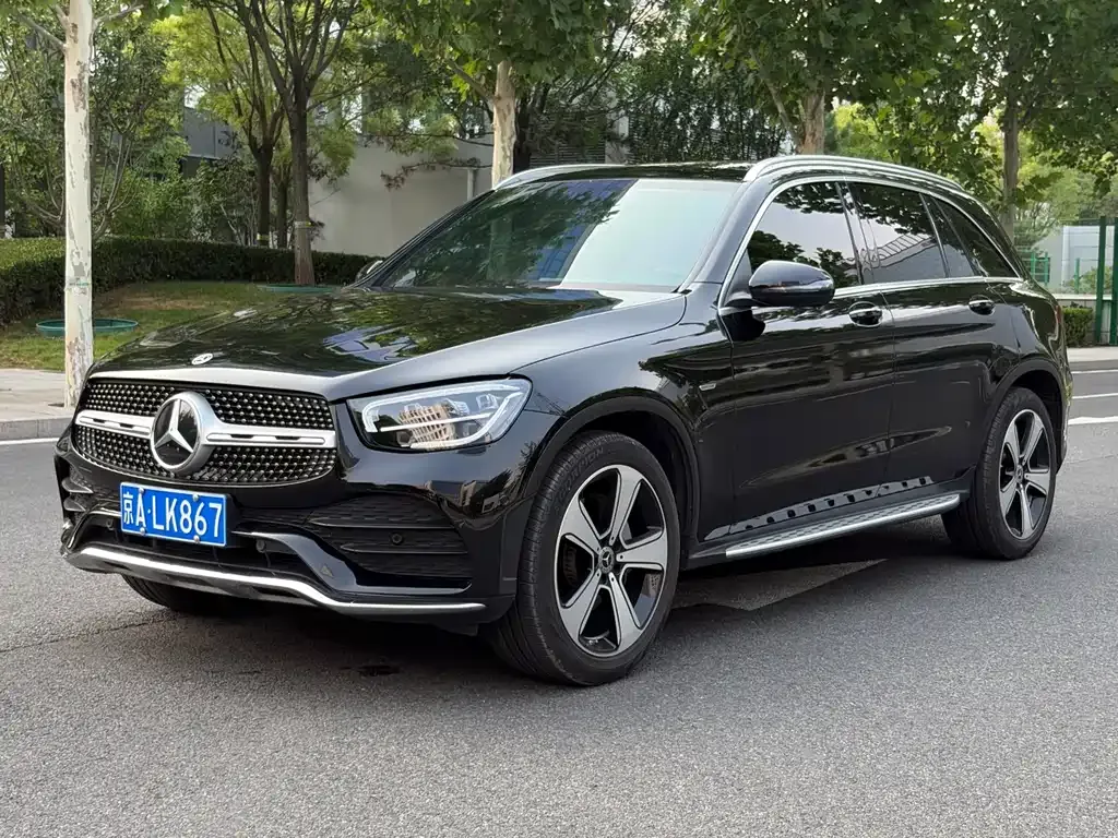 Mercedes-Benz GLC — фото 1