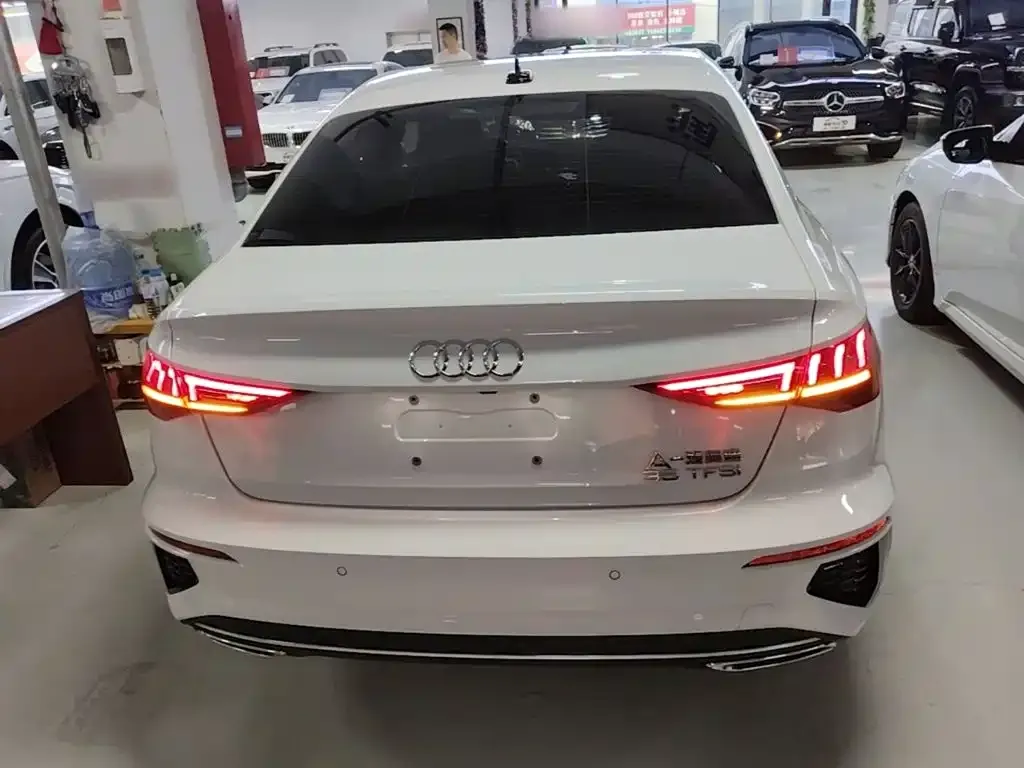 Audi A3 — фото 9