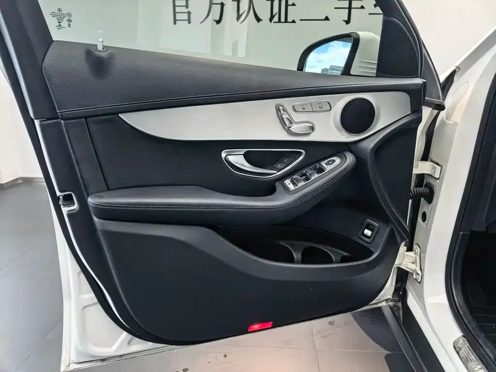 Mercedes-Benz GLC 2021 из CN, фото 9