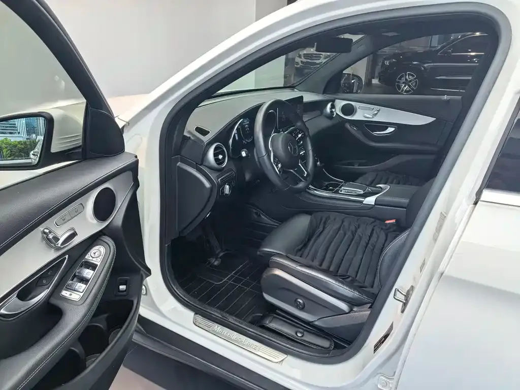 Mercedes-Benz GLC 2021 из CN, фото 10