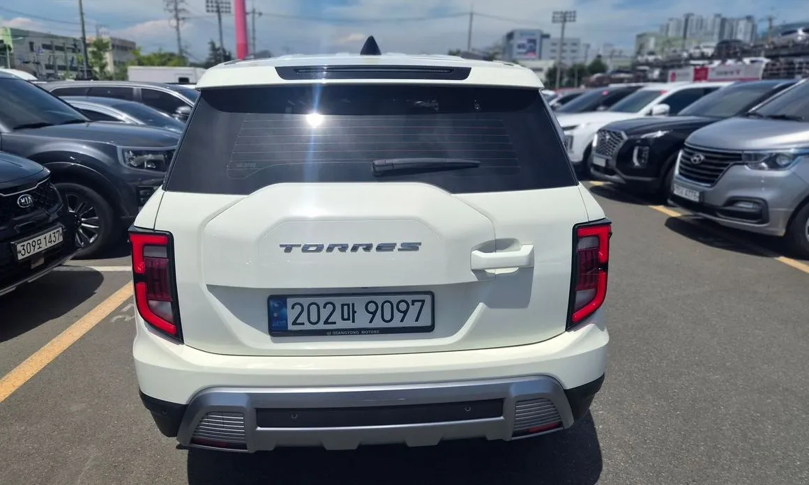 KG Mobility (Ssangyong) Torres — фото 8