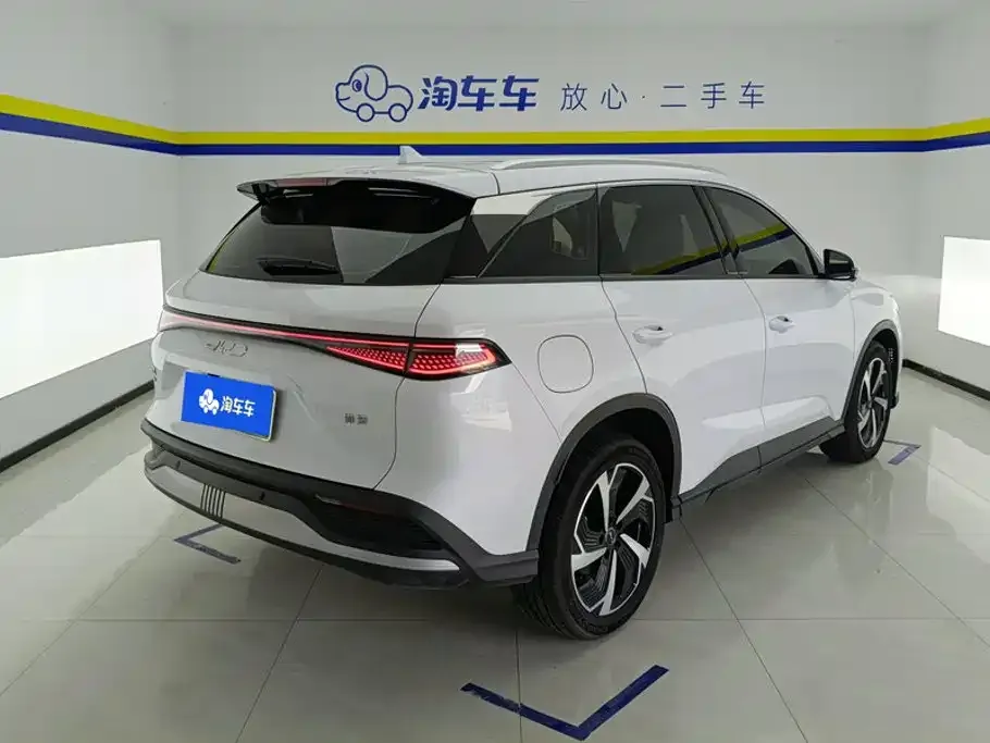 BYD Seal 05 DM-i — фото 5