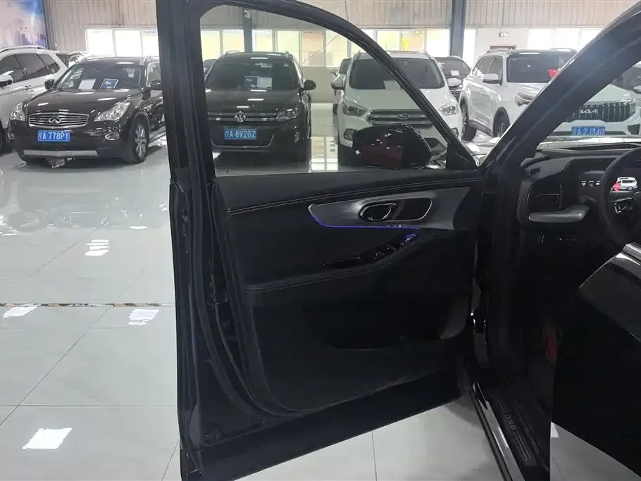 GAC Motor Trumpchi GS8 — фото 2